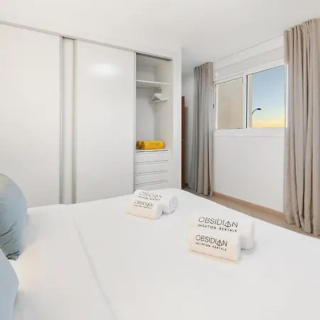 Obsidian Olivino Apartament *