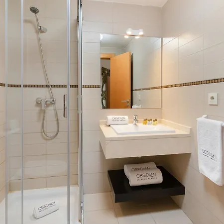 Obsidian Olivino Apartament *